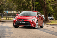 Toyota Corolla Hybrid 2025 - recenzja